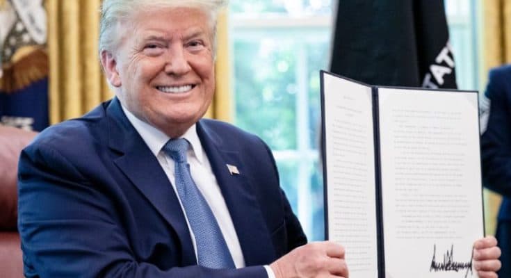 He Pulled It Off !!- Seniors 65+ Just Got a Huge Surprise from President Donald Trump and Republicans